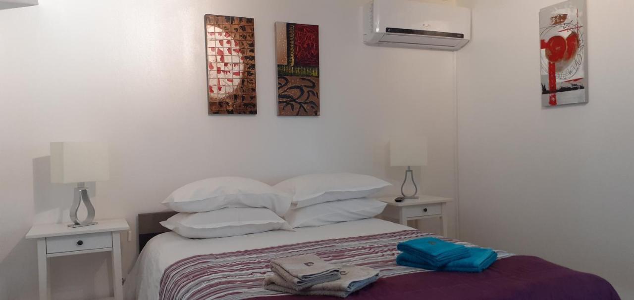 Lovely New House - Guests Apartments 오양 외부 사진