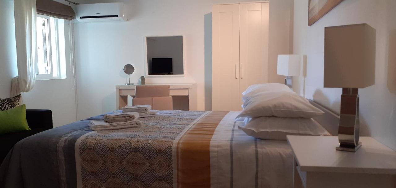 Lovely New House - Guests Apartments 오양 외부 사진