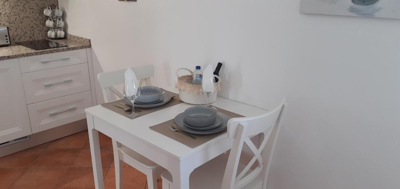 Lovely New House - Guests Apartments 오양 외부 사진