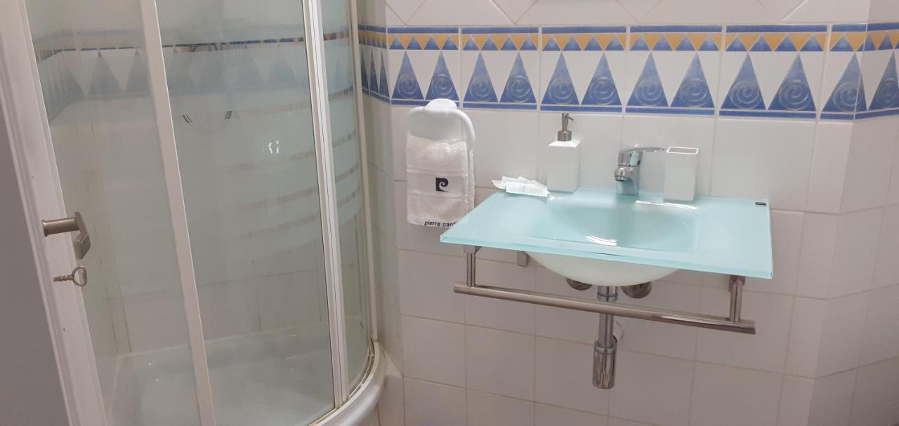 Lovely New House - Guests Apartments 오양 외부 사진