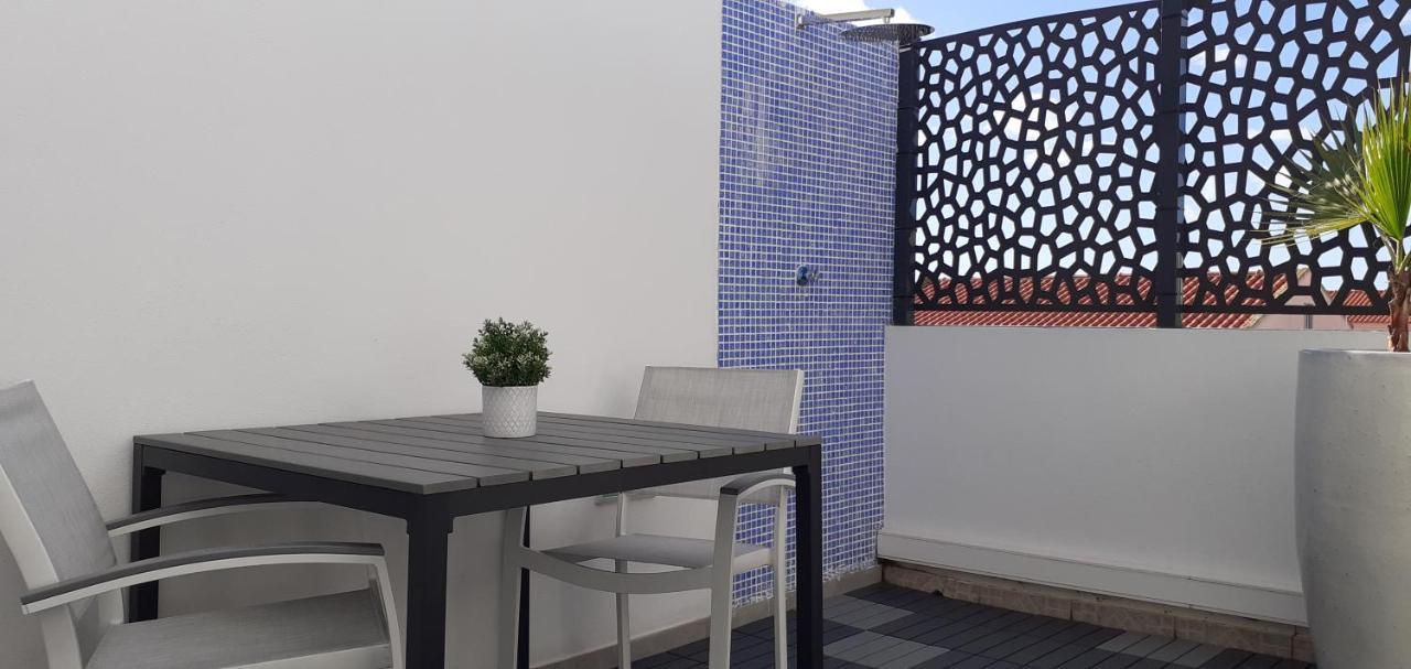 Lovely New House - Guests Apartments 오양 외부 사진