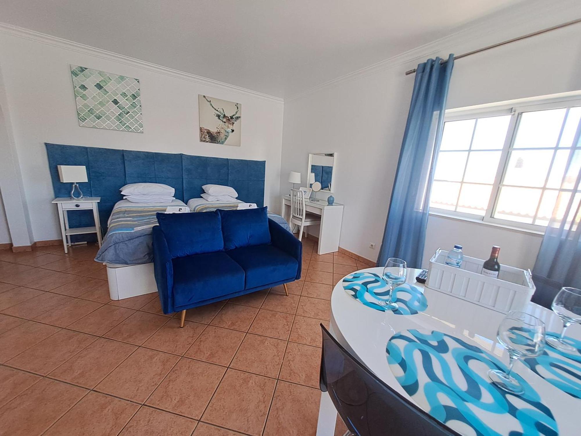 Lovely New House - Guests Apartments 오양 외부 사진
